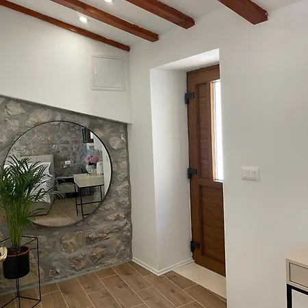 Monte Cristo Wines & Kuna Pelješka