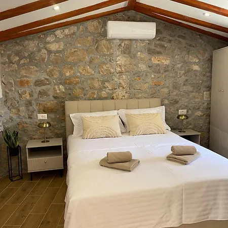 Apartman Monte Cristo Wines & *